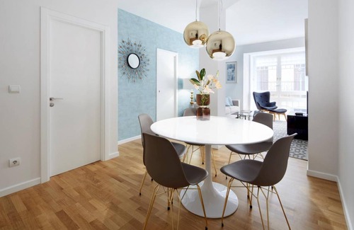 San Sebastian Centro Apartment | Prim Suite by FeelFree Rentals