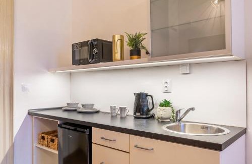 Hradcany Apartment | Primavera - Castle view apartments