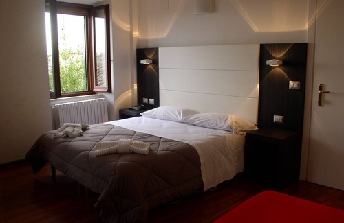Old Town Hotel | Primavera Mini Hotel