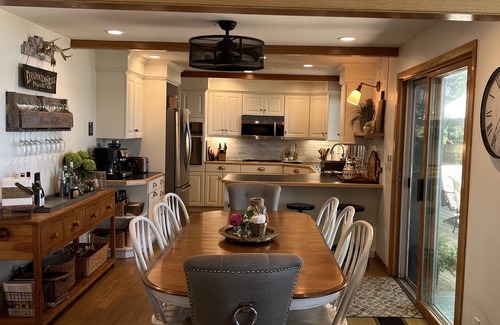 Beulah House | PRIME 2025 FALL OPENINGS-BEAUTIFUL LAKE RETREAT-SLPS 20