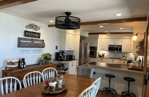 Beulah House | PRIME 2025 FALL OPENINGS-BEAUTIFUL LAKE RETREAT-SLPS 20