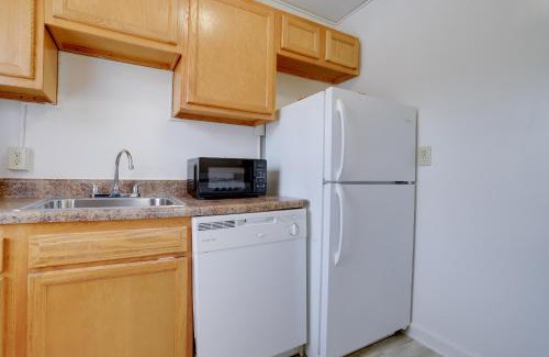 Northeast Alexandria Apartment | Prime Alexandria Location Corporate Apt