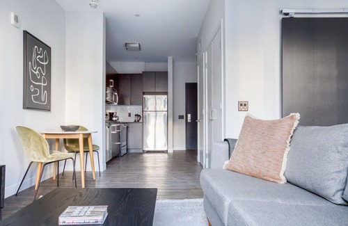 Shawmut Apartment | Prime Ink Block Studio w. W/D and Gym by Blueground