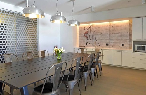 Shawmut Apartment | Prime Ink Block Studio w. W/D and Gym by Blueground