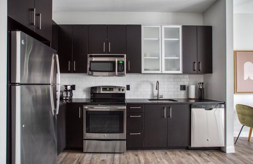 Shawmut Apartment | Prime Ink Block Studio w. W/D and Gym by Blueground