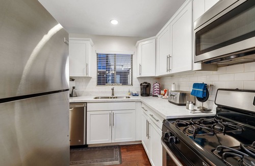 Lower Avenues Condo | Prime Location Downtown/UofU SLC Condo