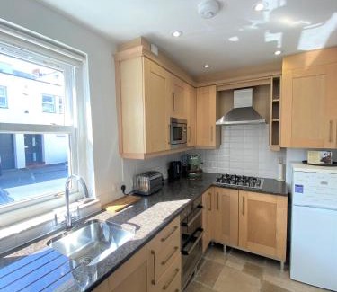 Clifton House | Prime Location! Detached Clifton Home with Parking