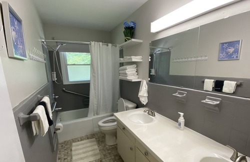 Cary House | Prime Location inside RTP & close to everything.
