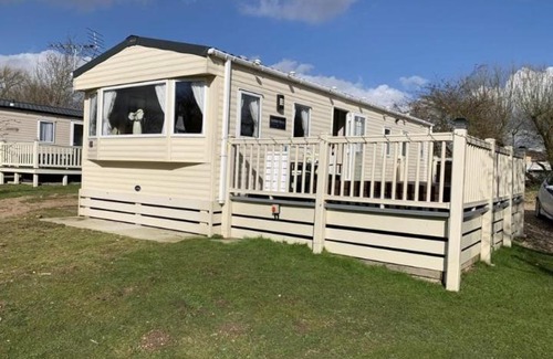 Tattershall House | Prime Location & Luxurious Hot Tub