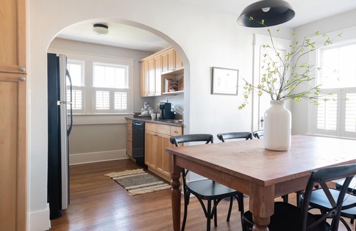 Cherokee Park House | Prime Location! Mins to Broadway, 2nd Ave, Vanderbilt, St Thomas - Free Parking!