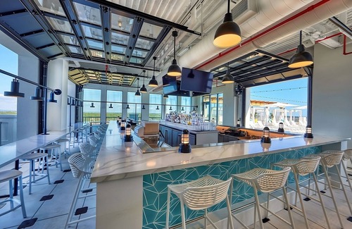 Baytowne Wharf Apartment | Prime Location! Outdoor Pool, Pets Allowed, Near Emerald Bay Golf Club!