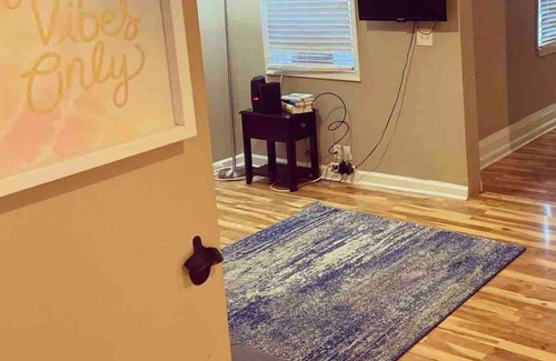 Shelby Park House | Prime Location Shelby Park 2bd Gem!