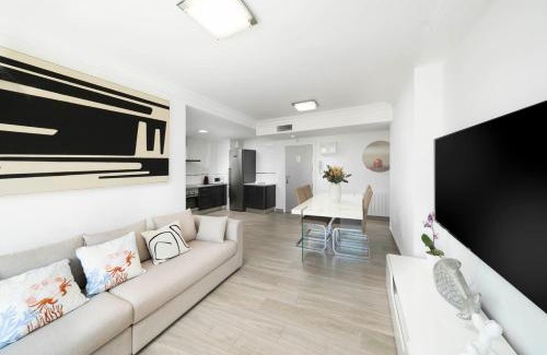 Benidorm Apartment | Primera línea de playa Poniente