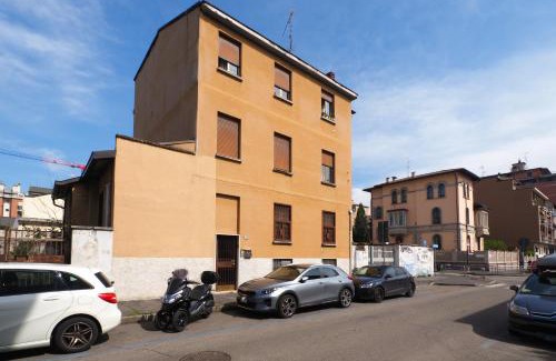 Precotto Apartment | PrimoPiano - Bolama