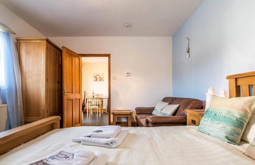 Tavernspite House | Primrose - 1 Bedroom Cottage - Llanteg