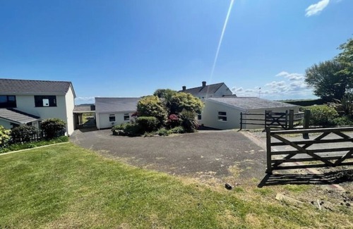 Woolfardisworthy Apartment | Primrose at Moorhead Country Holidays