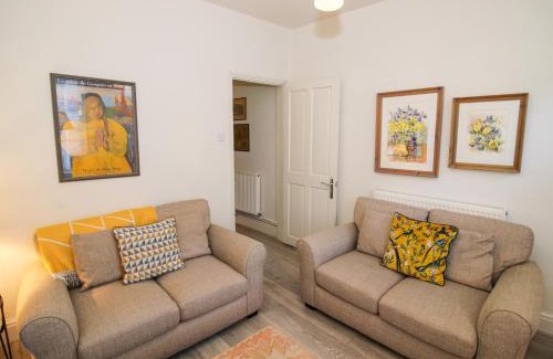 Winchcombe House | Primrose Cottage