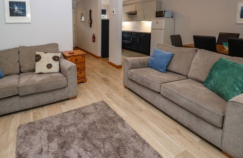 Falmouth Cottage | Primrose Cottage
