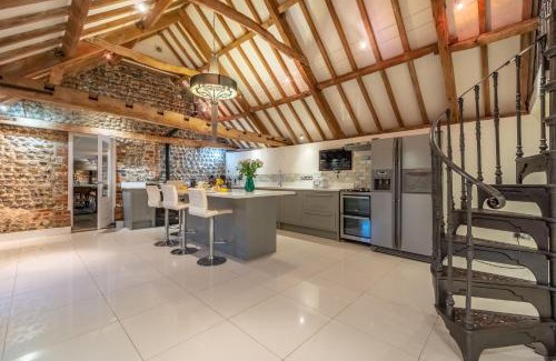 Roughton House | Primrose Farm Barn 14