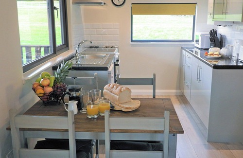 Beaworthy Cottage | Primrose Lodge - UK13447