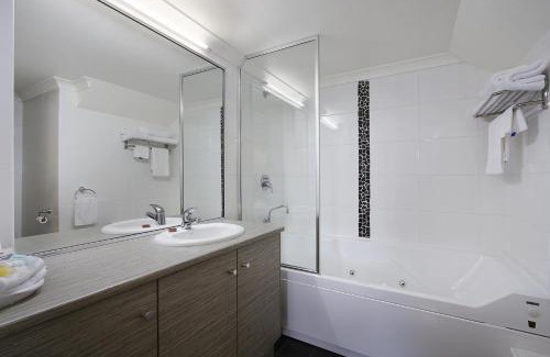Wagga Wagga Hotel | Prince of Wales Hotel