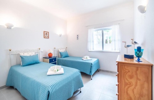 Meia Praia Apartment | Princesa Flor - Front Beach
