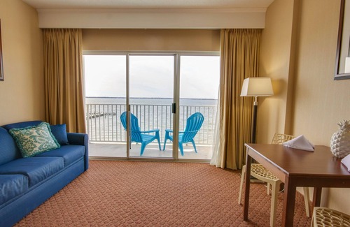 Midtown Ocean City Hotel | Princess Bayside Beach Hotel