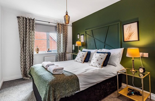 Acomb House | Princess Mews - Bright Modern Home Free Parking & Quiet
