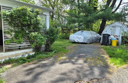 Princeton House | Princeton house & small garden
