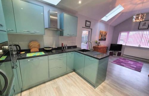 Lincoln Apartment | Priory Annex Guest Accommodation Lincoln