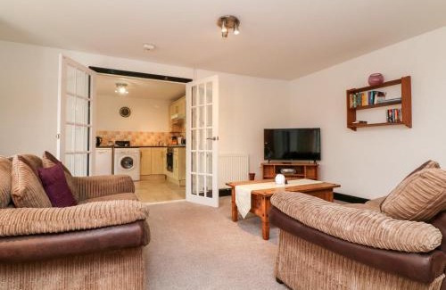Barnstaple House | Priory House Cottage