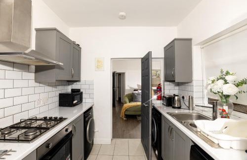 Dartford House | Priory house - home away from home