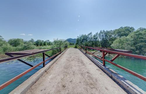 Dodosi Apartment | Pristan Apartments