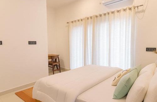 Tapovan Apartment | Prithvi Hotel Rishikesh - Aesthetic Quite Rooms With Smart TV, AC, WiFi and free airport pickup for 7 plus night stays in Upper Tapovan