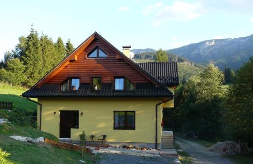 Zdiar House | Privát Za Lesíkom