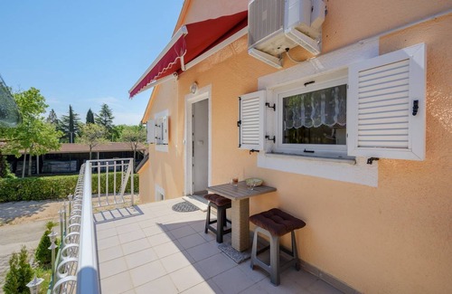 Katoro Apartment | Privacy in the centre of events