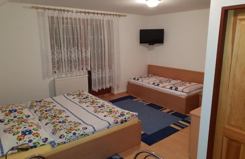 Nova Lesna House | Privat Maria
