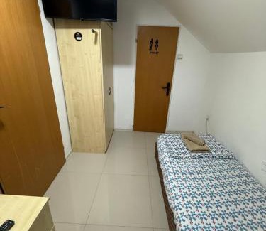 Kraljevo House | Privatan smeštaj Plava kuća
