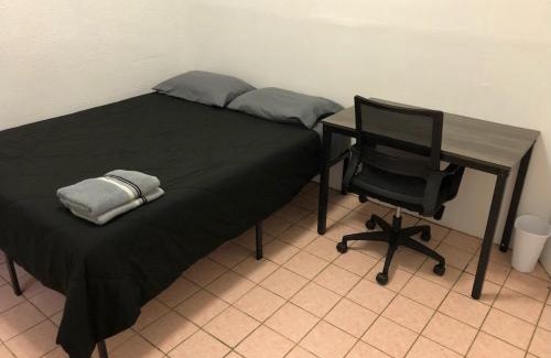 Union City Apartment | Private 2-bedroom apartment and New York City Manhattan only 15 mins away