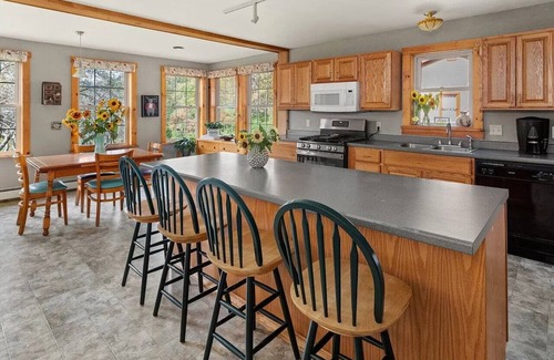 Waterbury Center House | Private 3-bedroom Home