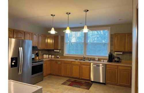 White Bluff House | Private 3 BR Home on 17 Wooded Acres with Easy Access to Nashville