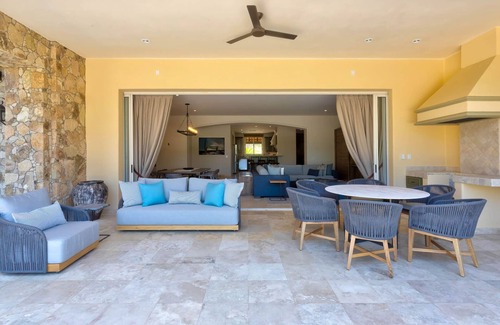 Cabo Bello Condo | Private 3BR Luxury Residence at Esperanza Resort w/Jacuzzi
