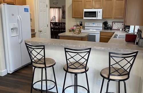 Four Corners House | Private 5BR Villa w/Pool, Spa & Game Room — Minutes to Disney!