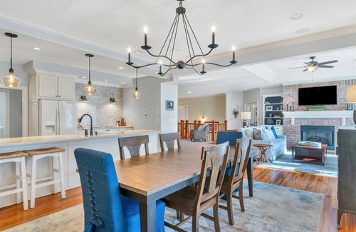 Vass House | Private All En-Suite Golf Retreat