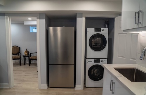 Central Erin Mills Apartment | Private and Legal Basement Apartment!