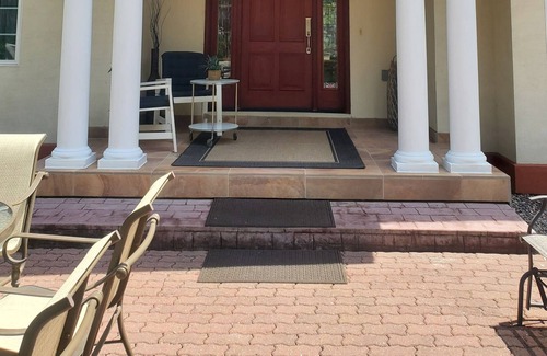 Lake Shore Estates House | Private and Peaceful- 7 Bedrooms, 4 1/2 Baths, In-law Suite, Heated Hot Tub.