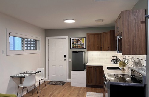 North Oyster Apartment | Private and peaceful studio in Cedar/Yellowpoint area.