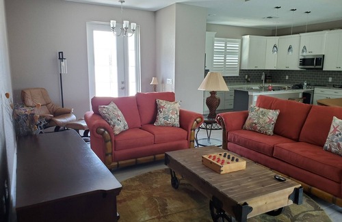 Port Charlotte House | PRIVATE AND QUIET OASIS - PARADISE FOUND!
