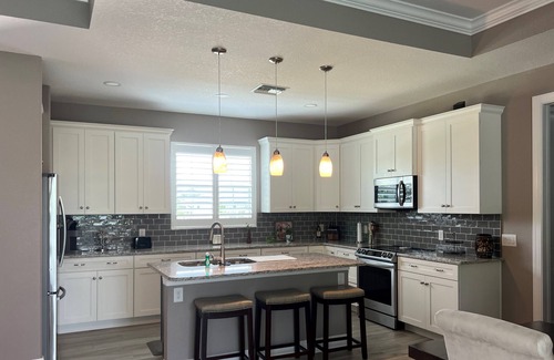 Port Charlotte House | PRIVATE AND QUIET OASIS - PARADISE FOUND!