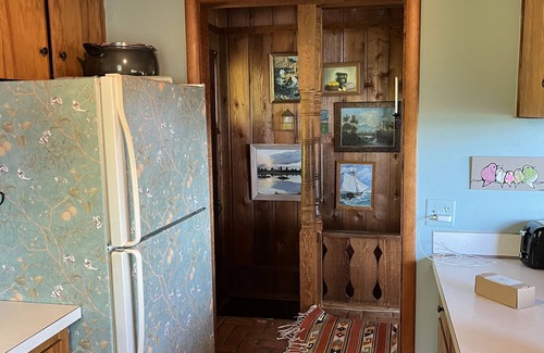 Pentwater Cottage | Private and Quiet Lake Michigan Waterfront Cottage on 7 acres